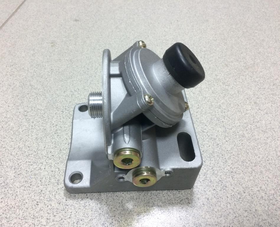 Кронштейн (плошадка) фильтра топливного PL270, PL420