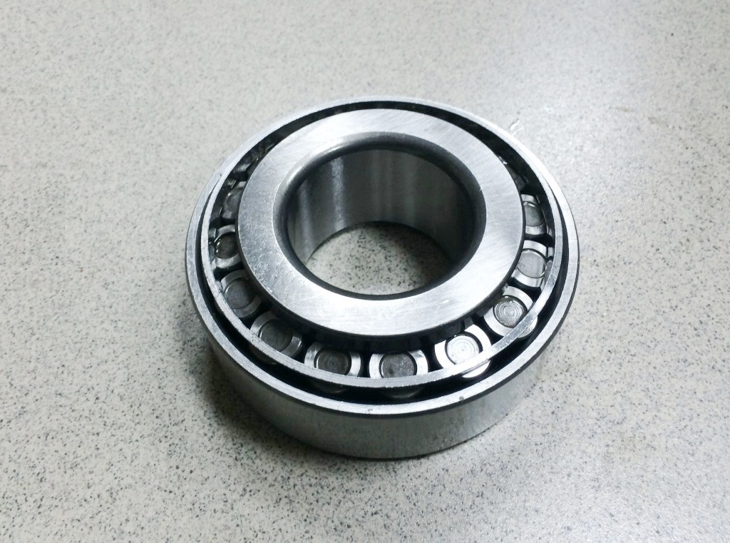 Подшипник ступицы МАЗ, Камаз, наружный передний АПЗ-20