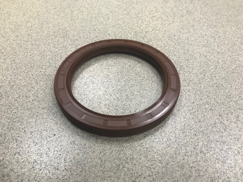 Сальник 100х130х12 передней ступицы SHAANXI F2000 LEO TRADE