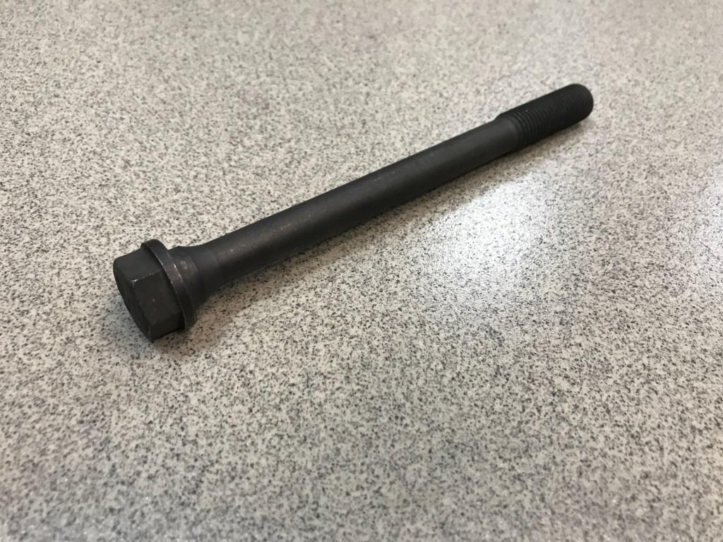 Болт крепления ГБЦ WD-615, WP-10