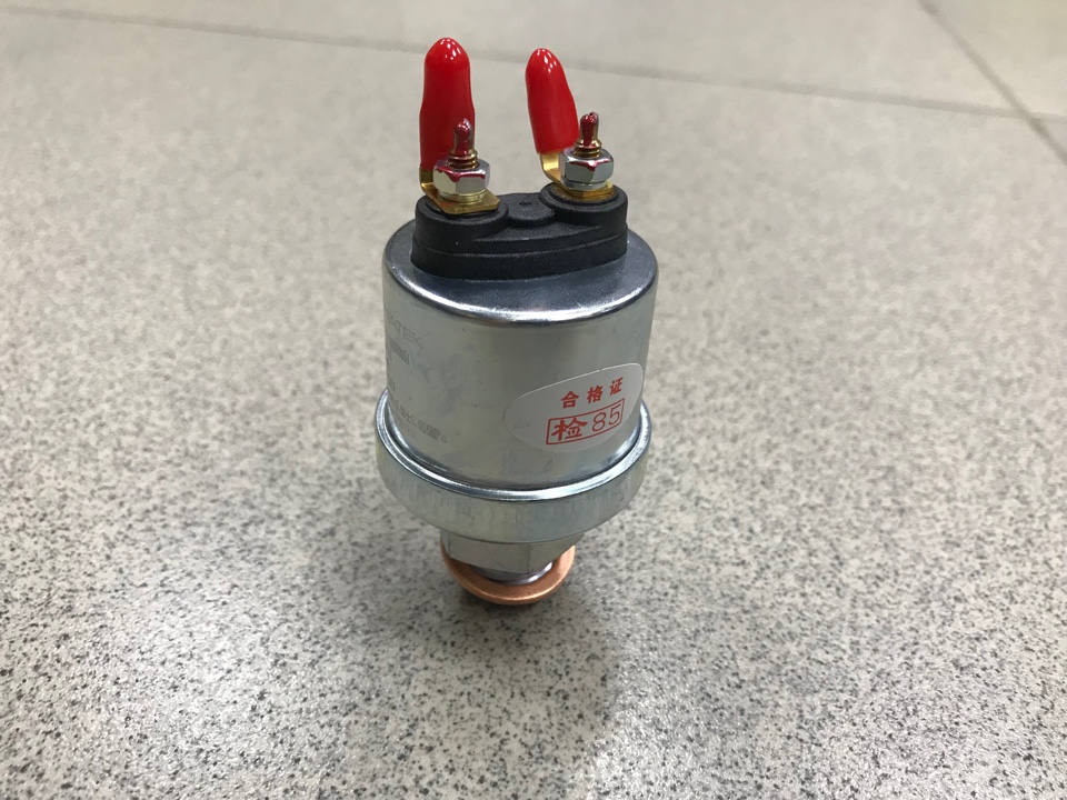 Датчик давления масла WD615, WP10 CREATEK