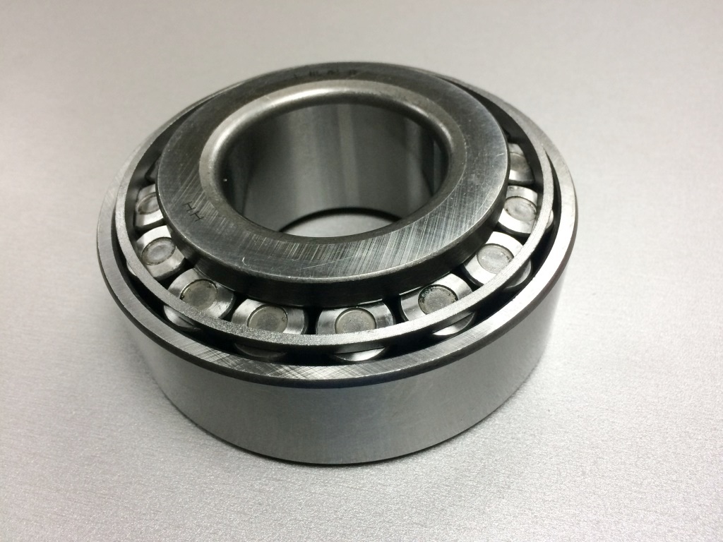 Подшипник ступицы наружный переднего моста STEYR- HOWO, SHAANXI