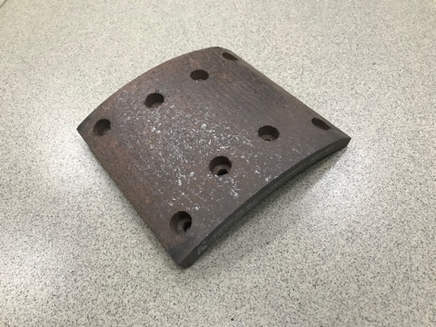 Накладка тормозная SHAANXI F3000 передняя 8 отверстий CREATEK