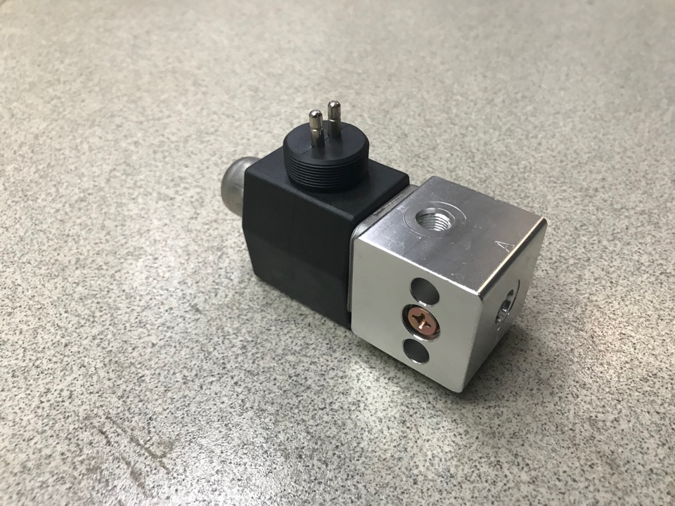 Клапан электромагнитный HOWO, SHAANXI 2 PLUG CREATEK CK8233