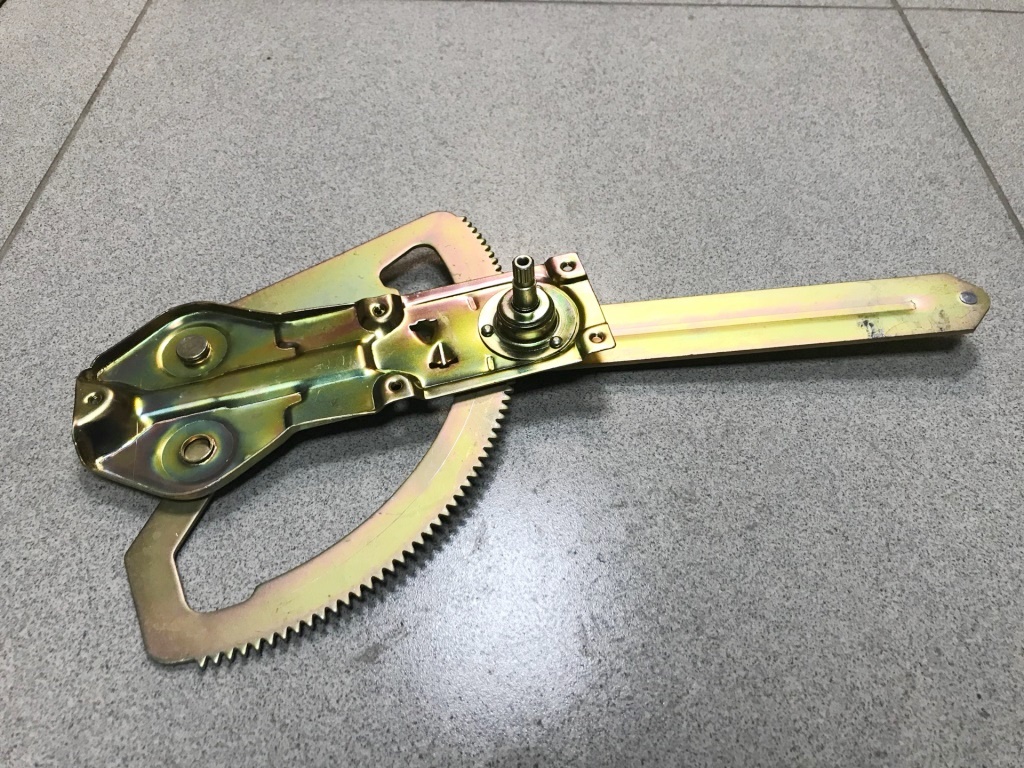 Стеклоподъемник SHAANXI левый