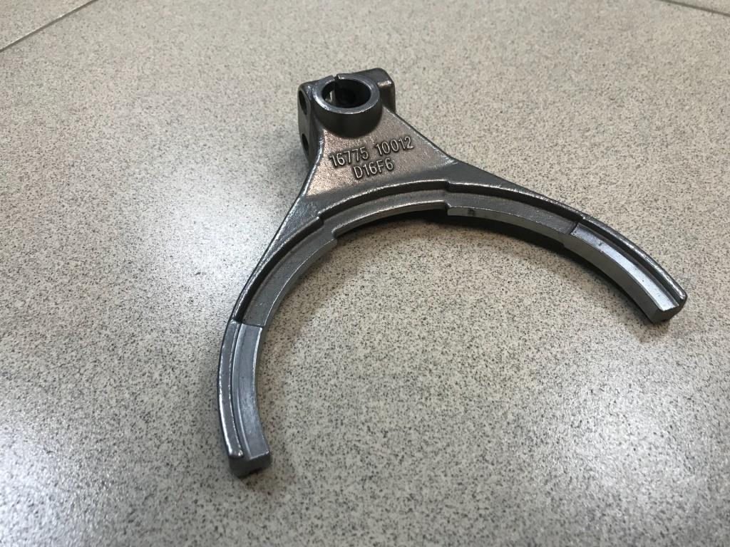 Вилка КПП синхронизатора 9JS,12JS SHAANXI