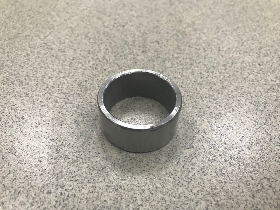 Втулка направляющая первичного вала КПП 12JS FAST GEAR