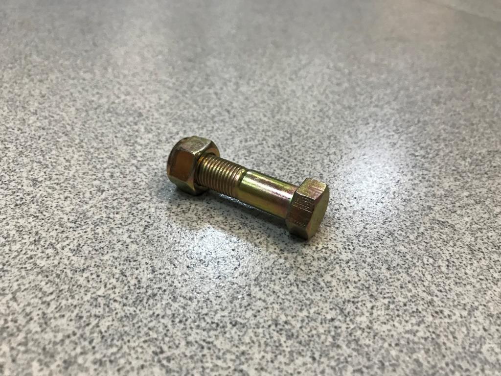 Болт карданного вала М12х40 с гайкой HOWO, SHAANXI