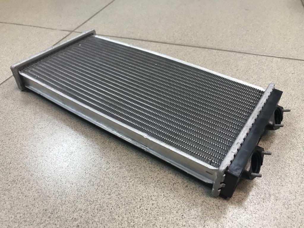 Радиатор отопителя SHAANXI