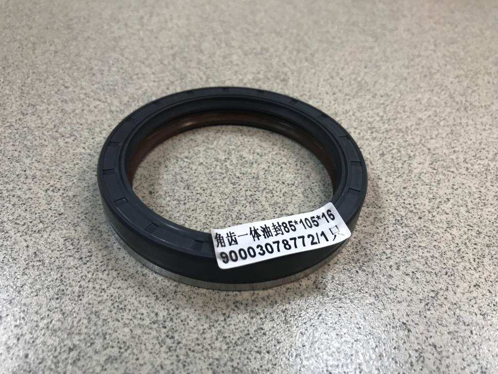 Сальник 85х105х16 хвостовика редуктора HOWO,SHAANXI