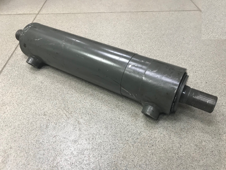 Гидроцилиндр поворота руля HOWO