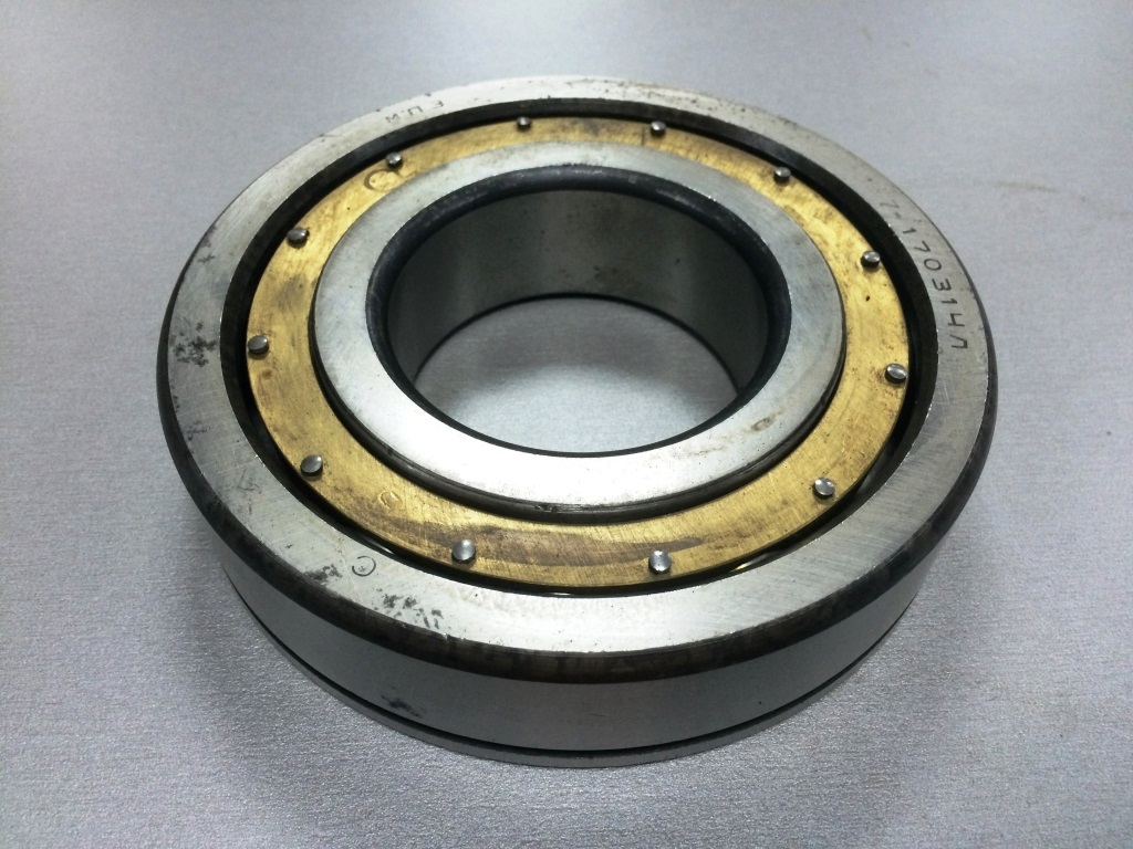 Подшипник КПП ЯМЗ-236 первичного вала задний
