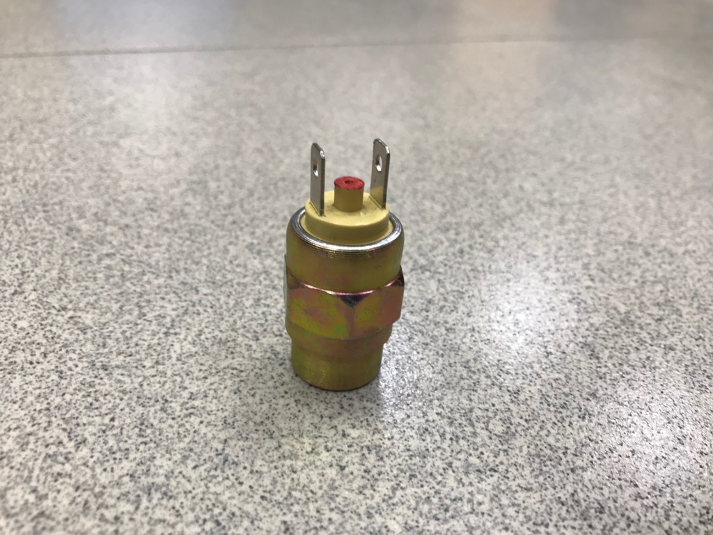 Датчик давления тормозной системы SHAANXI