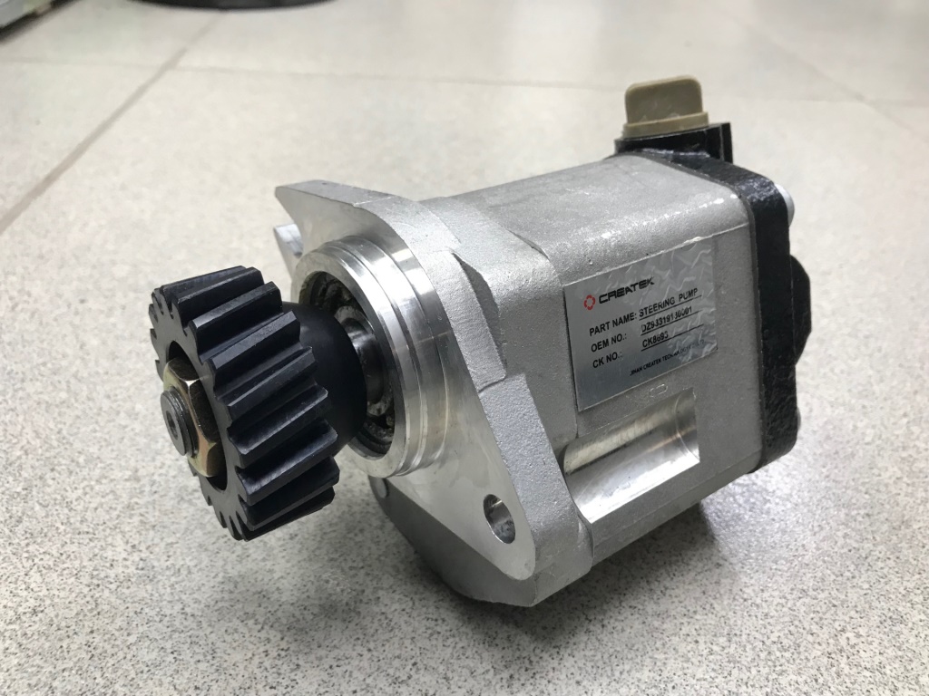 Насос ГУР (D=58мм, шестерня Z=17) HOWO WD12 CREATEK