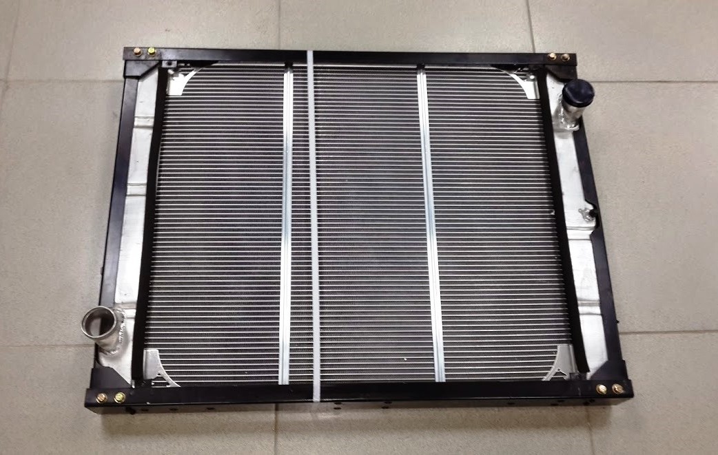 Радиатор водяной SHAANXI