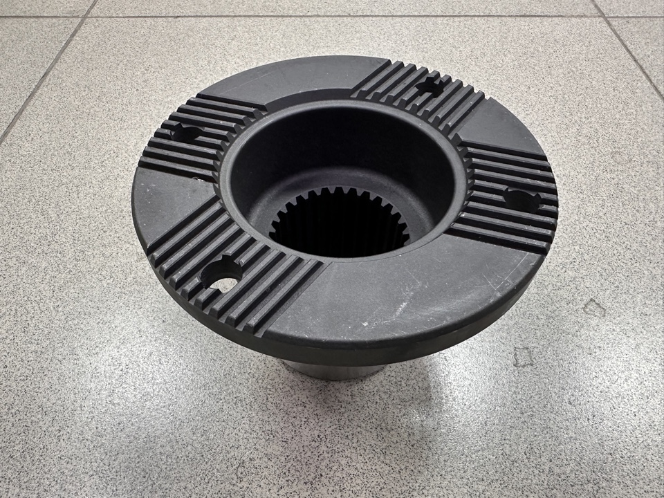 Фланец КПП (D=180, H=110, Z=28,4 отв)