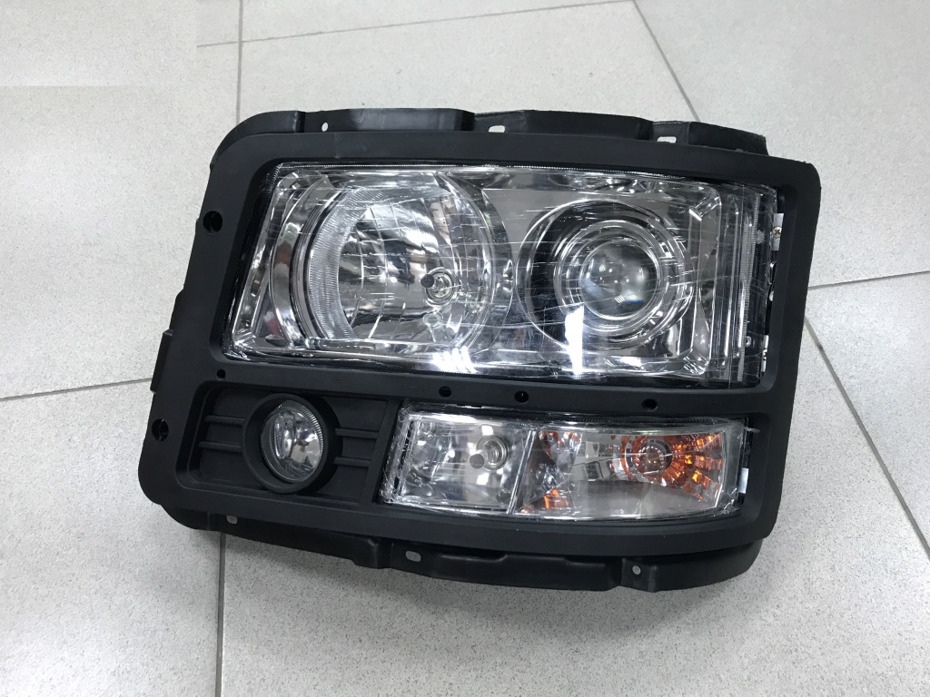 Фара передняя SHAANXI F3000 левая