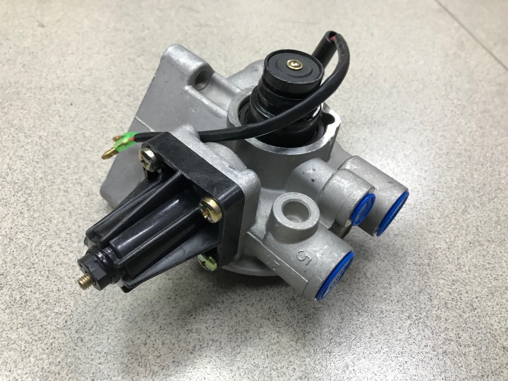 Конштейн (плошадка) фильтра осушителя