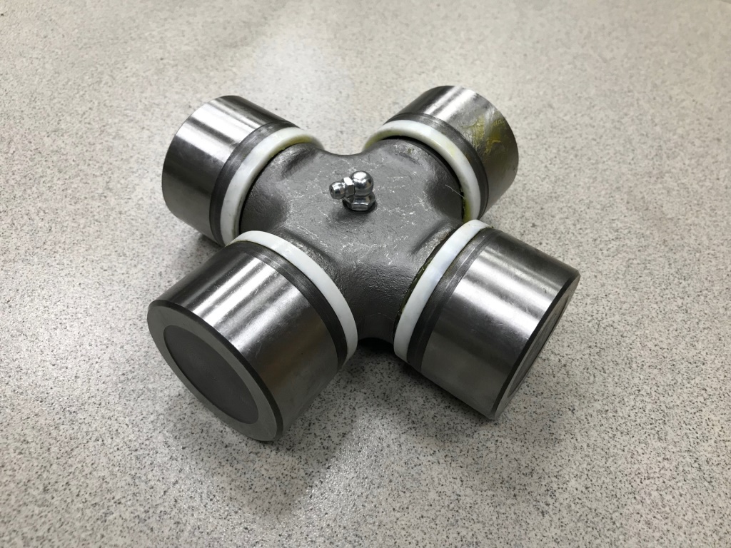 Крестовина HOWO, FAW (d=62, L=160)