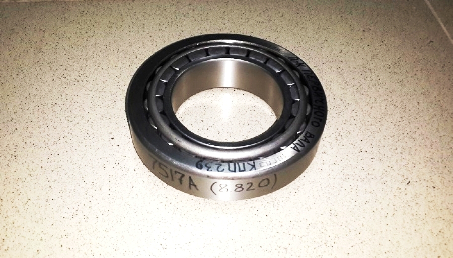Подшипник первичного вала передний 8.8260 6-7517АК КПП 239