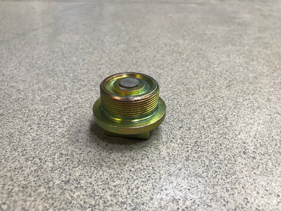 Пробка поддона двигателя сливная HOWO, SHAANXI