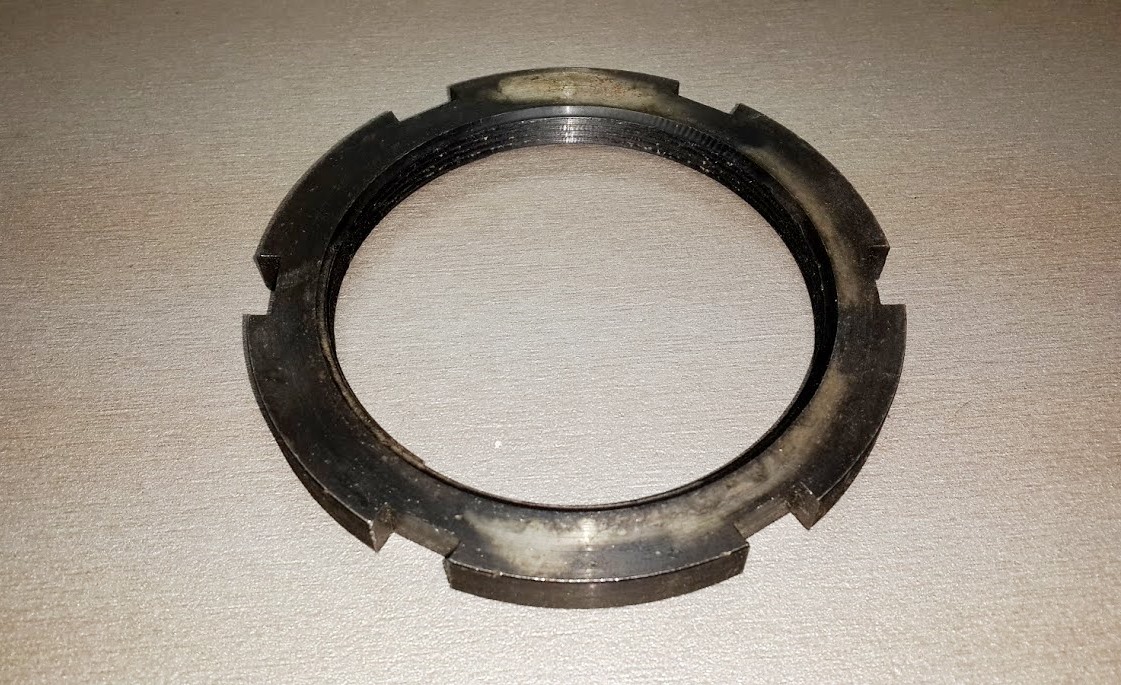 Гайка ступицы задняя правая STEYR М80х1,5 HOWO, SHAANXI