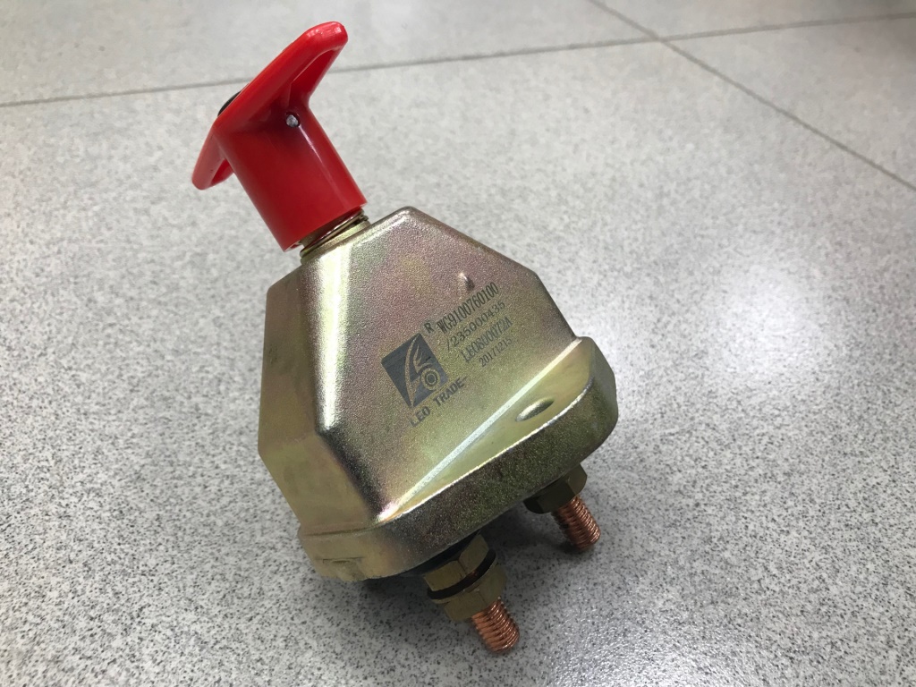 Выключатель массы HOWO LEO800072A