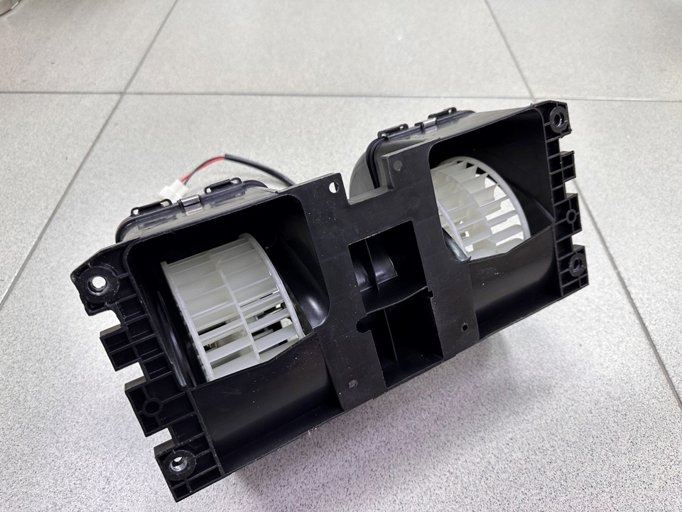 Мотор отопителя SHAANXI F2000 L=325