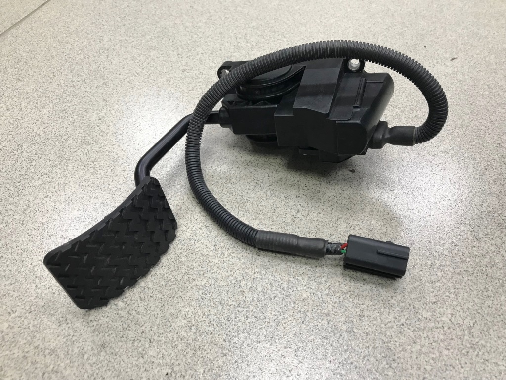 Педаль газа SHAANXI ЕВРО-3 электронная