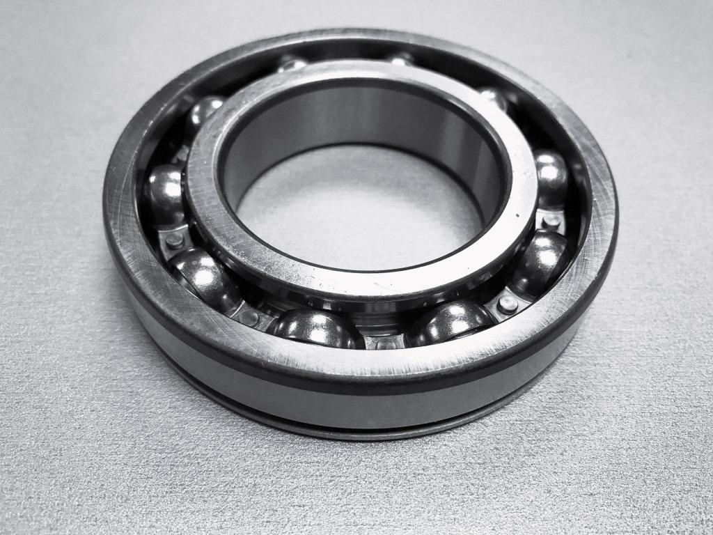 Подшипник КПП 12JS SHAANXI (6212ZN/150212K) с проточкой