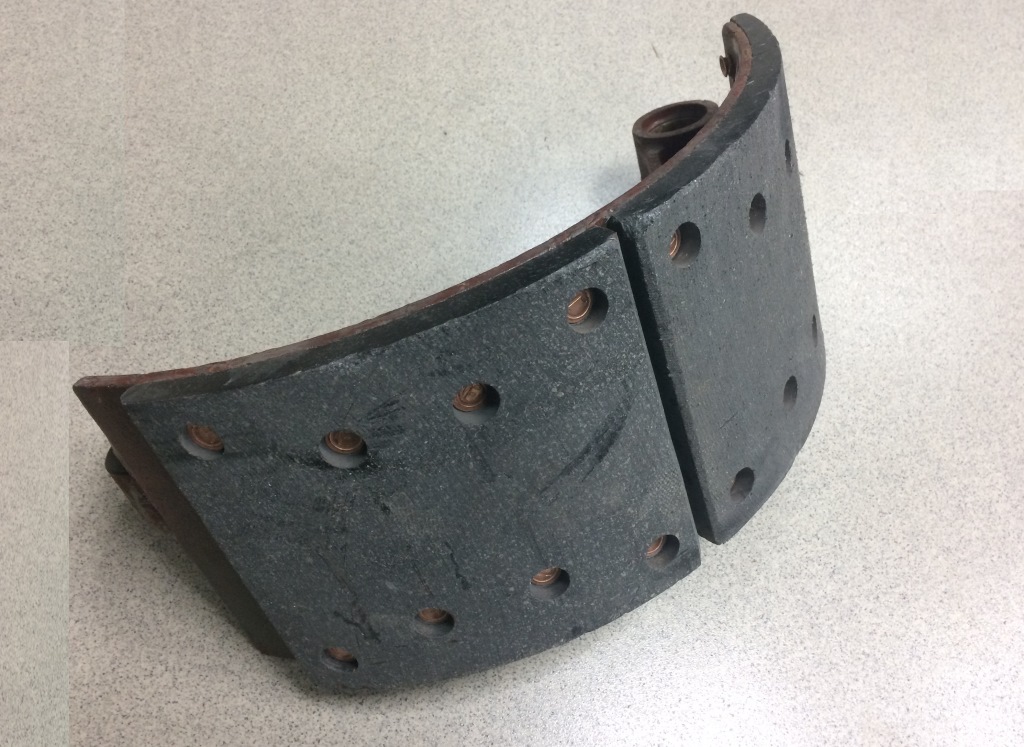 Колодка тормозная SHAANXI F3000 передняя