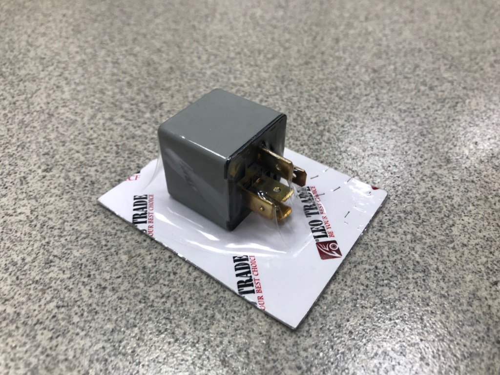 Реле SHAANXI стеклоподъемника LEO800092A