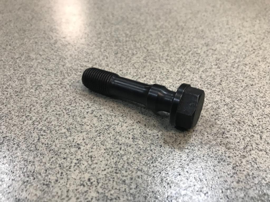 Болт шатуна HOWO, SHAANXI L=61