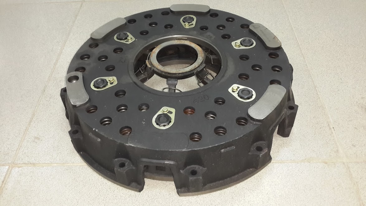 Корзина сцепления HOWO, SHAANXI Ф420 Malang