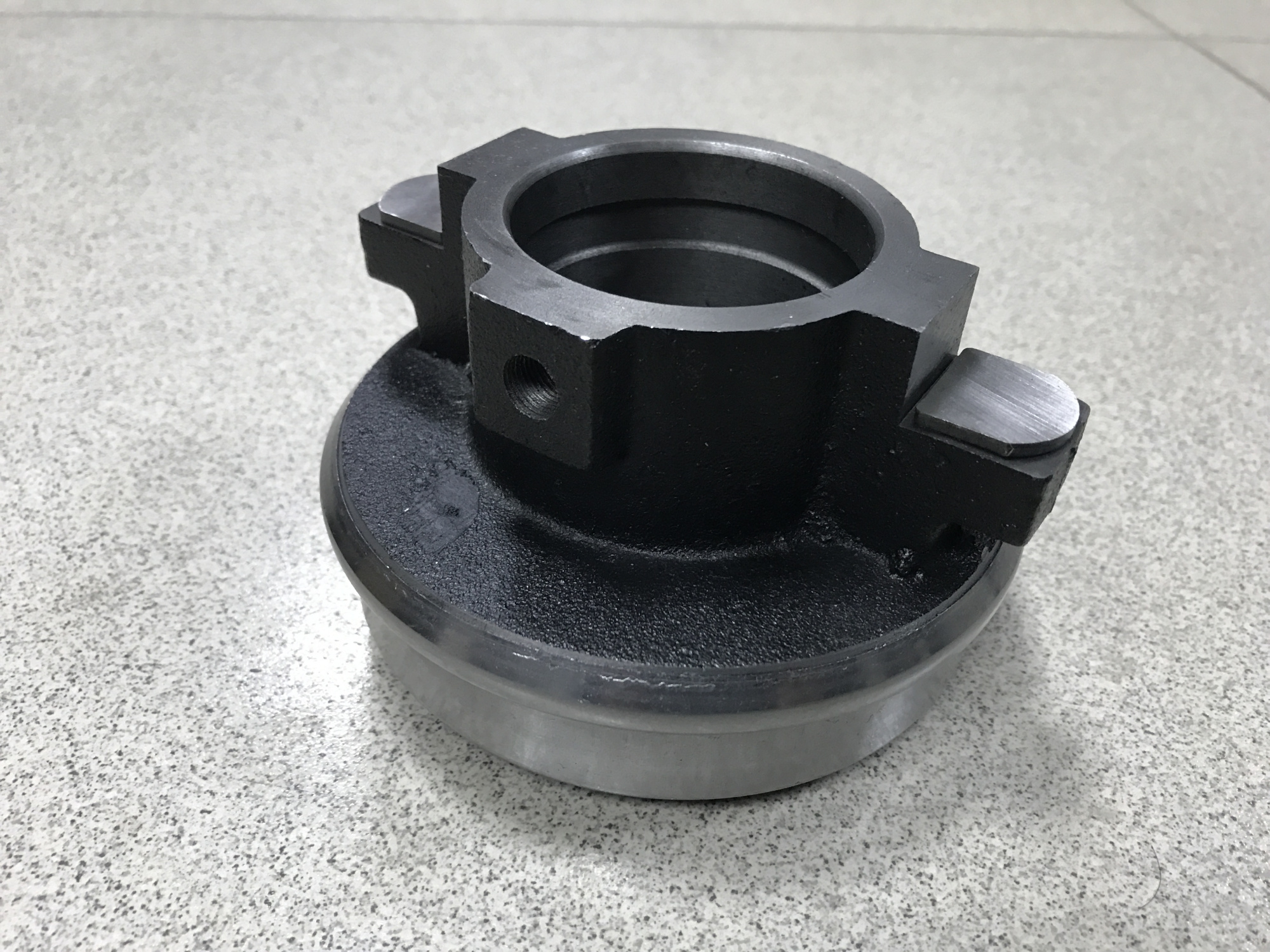 Муфта выжимная HOWO,SHAANXI 85СТ5765F2