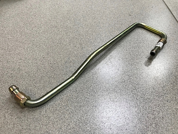 Трубка подвода масла к ТКР SHAANXI (подача)