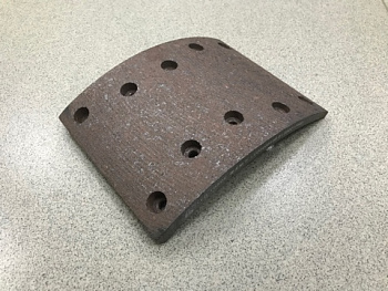 Накладка тормозная SHAANXI F3000 передняя 10 отверстий LEO 500010B