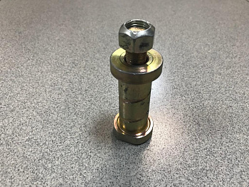 Болт торсиона кабины HOWO