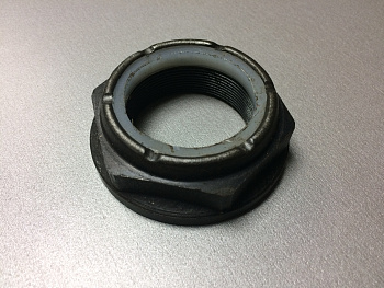 Гайка хвостовика КПП HOWO, SHAANXI