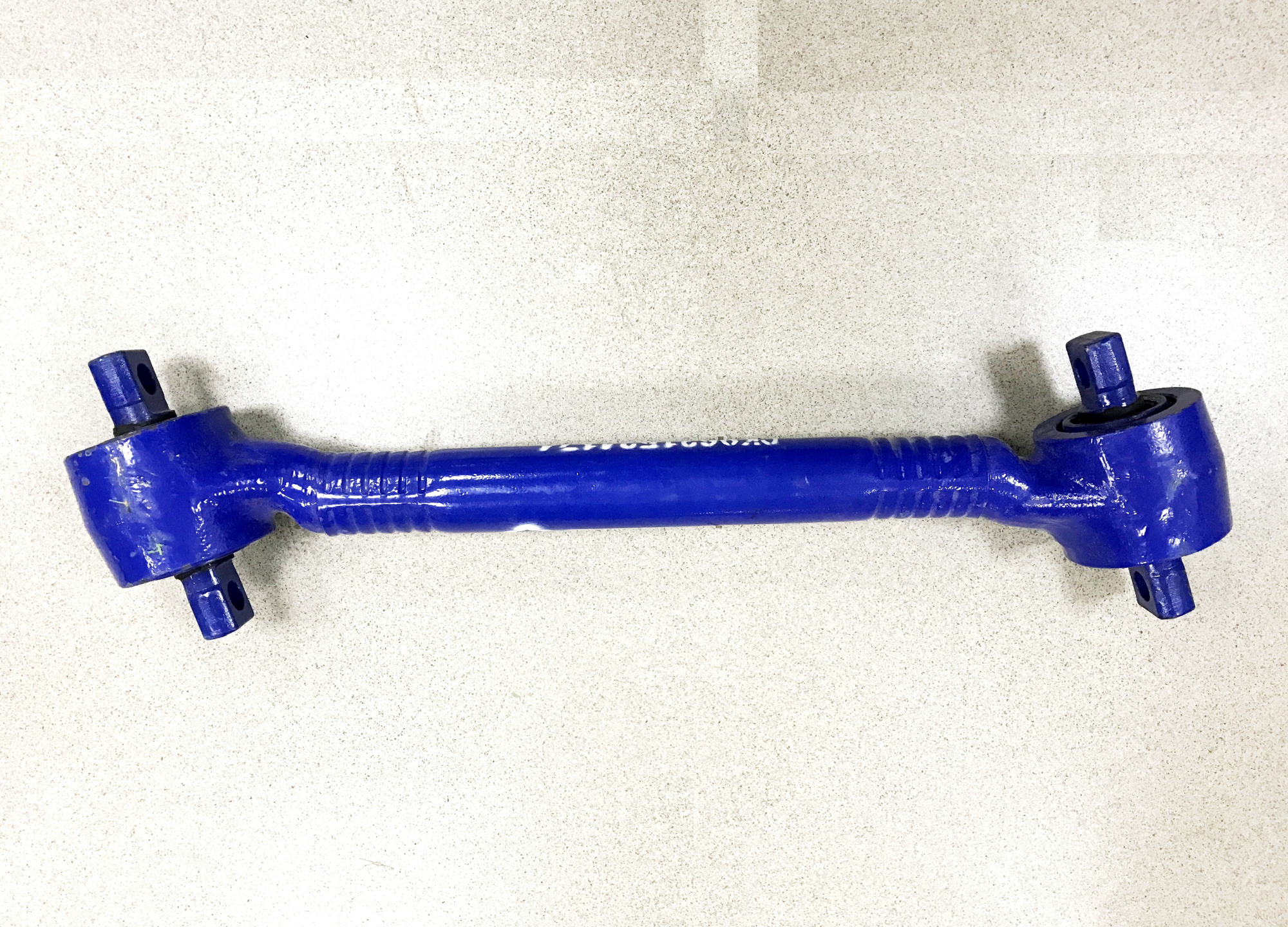 Штанга реактивная HOWO, SHAANXI нижняя (CREATEK)