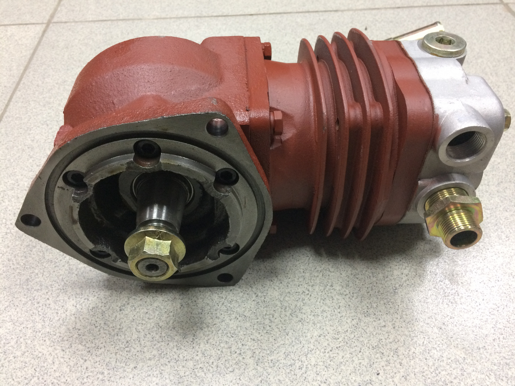 Компрессор WР-10 SHAANXI 1- но цилиндровый