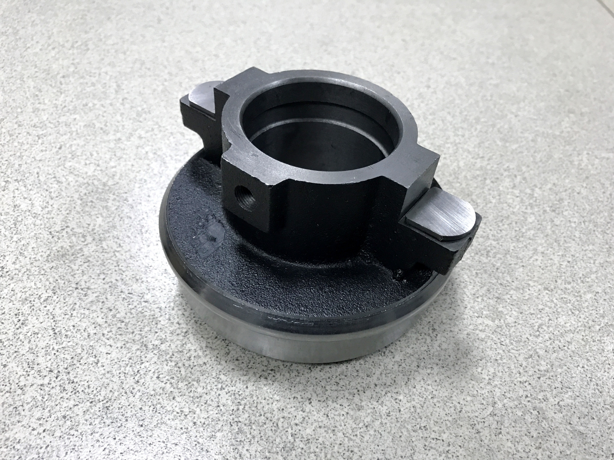 Муфта выжимная HOWO,SHAANXI 85СТ5765F2