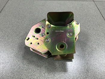 Замок кабины HOWO