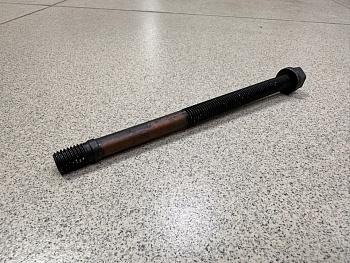 Шпилька ГБЦ L=200, M12 с гайкой HOWO,SHAANXI QINYAN