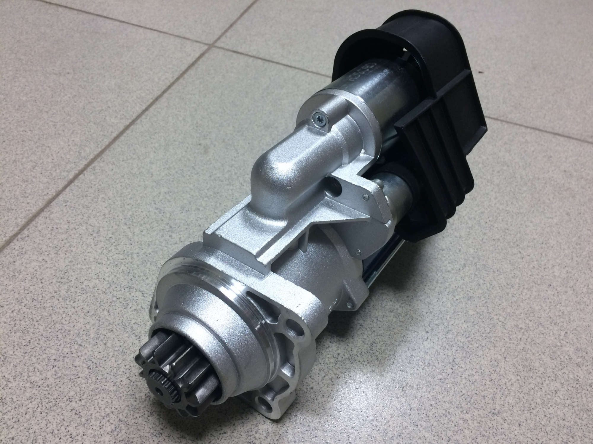 Стартер SHAANXI WP10 (11 зуб) с фишкой