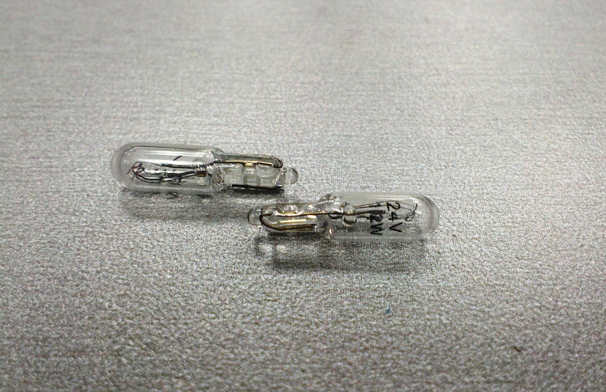 А/лампа 24-1,2 б/цоколя