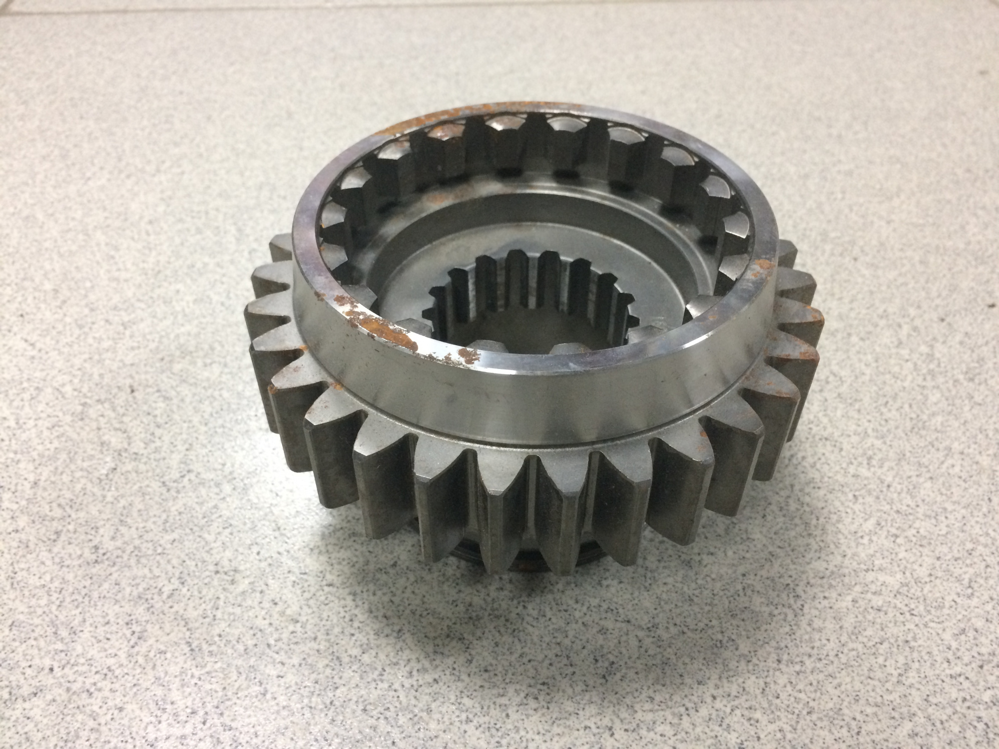 Шестерня привода демультипликатора КПП Fuller HOWO, SHAANXI