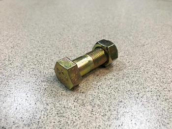 Болт карданного вала HOWO, SHAANXI М16х47 с гайкой