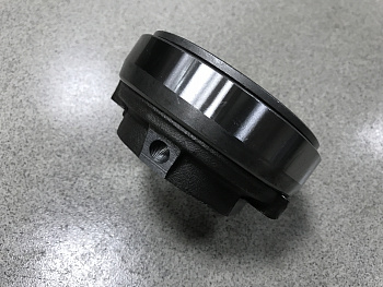 Муфта выжимная HOWO с 2011г. 996714А