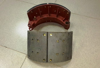 Колодка тормозная SHAANXI F3000 задняя